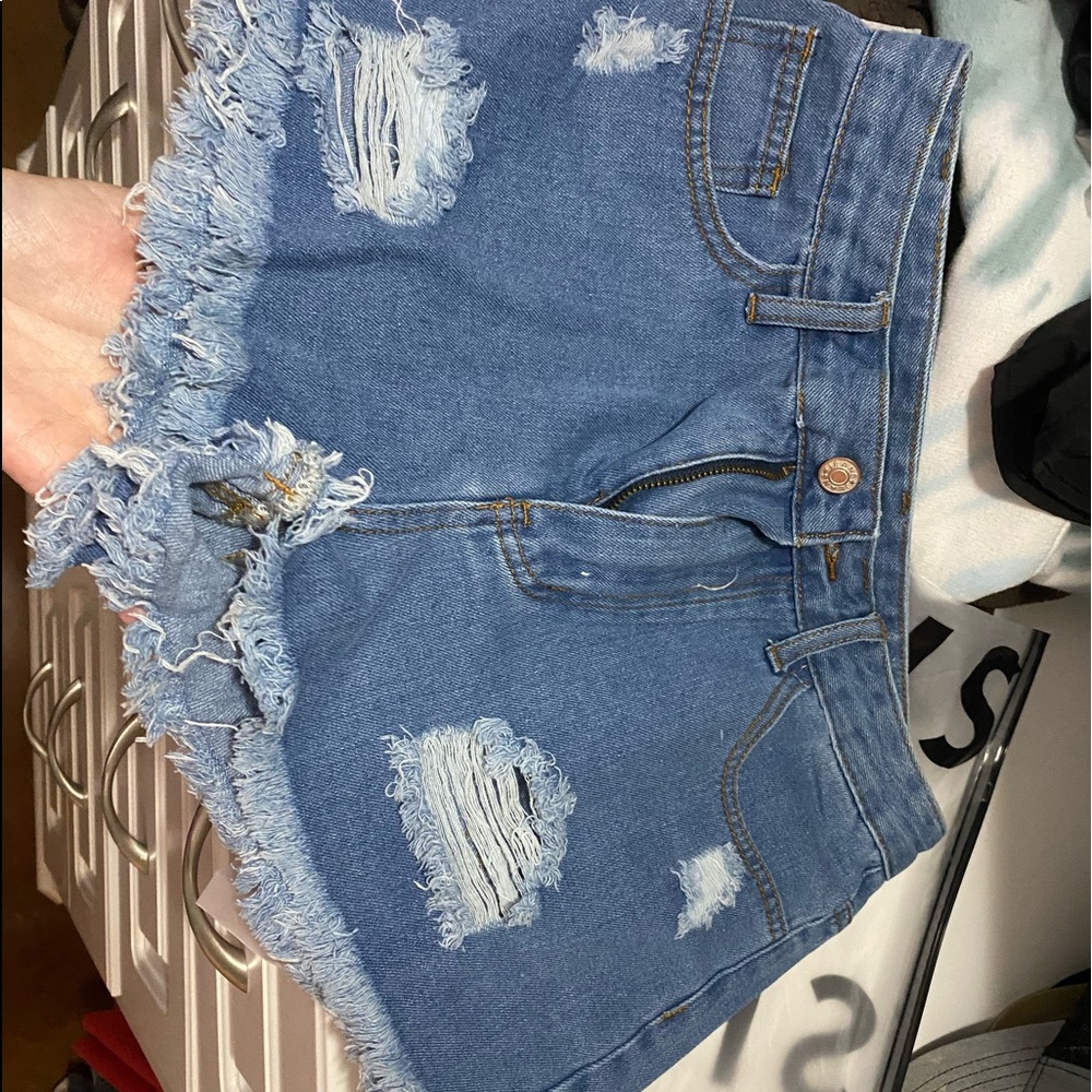 High waisted blue Jean shorts